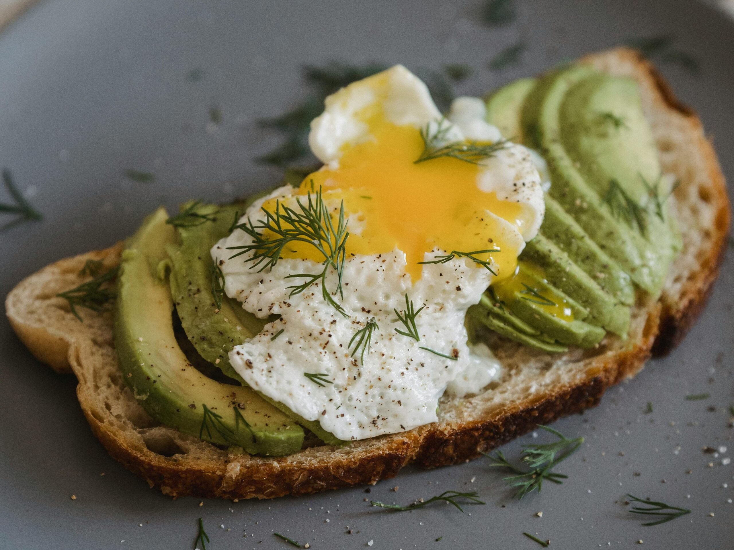 Avocado toast with pached eggs